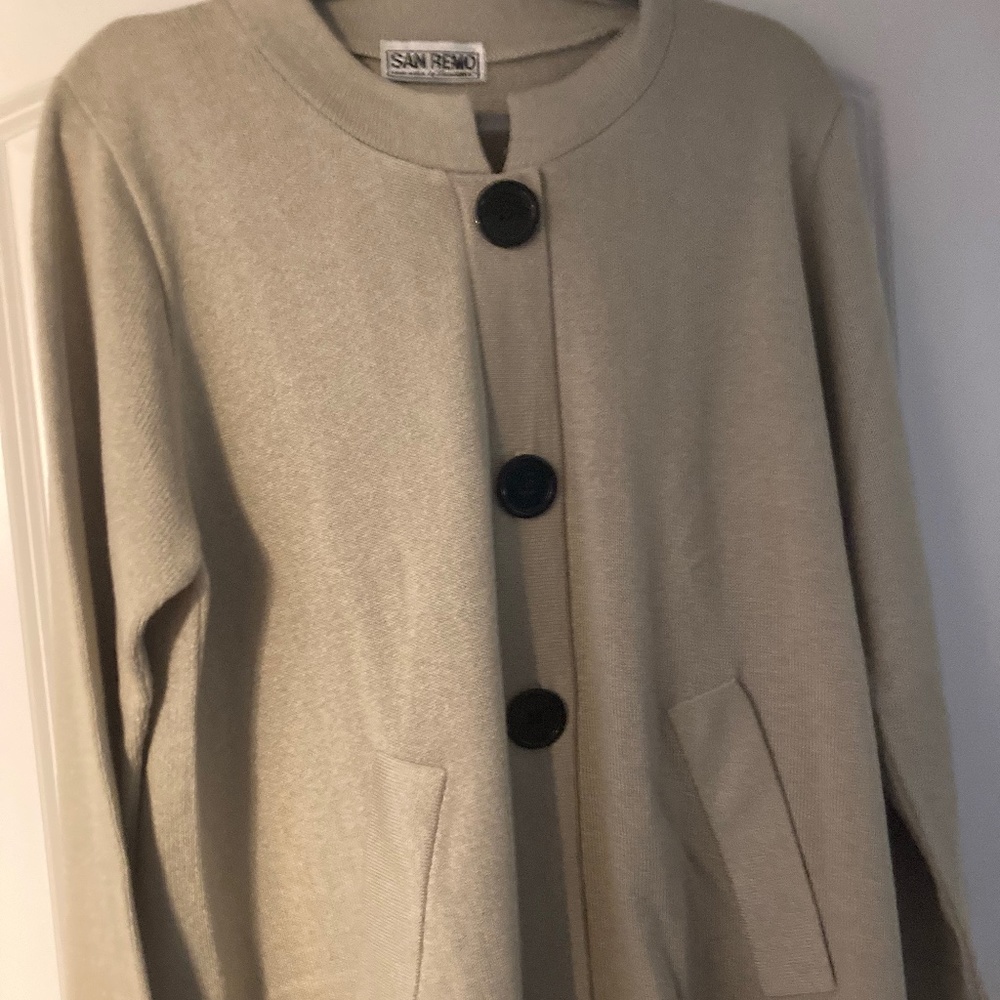 San Remo Tan Sweater Cardigan L